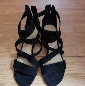 NWOT Nine West Suede Strappy Sandals